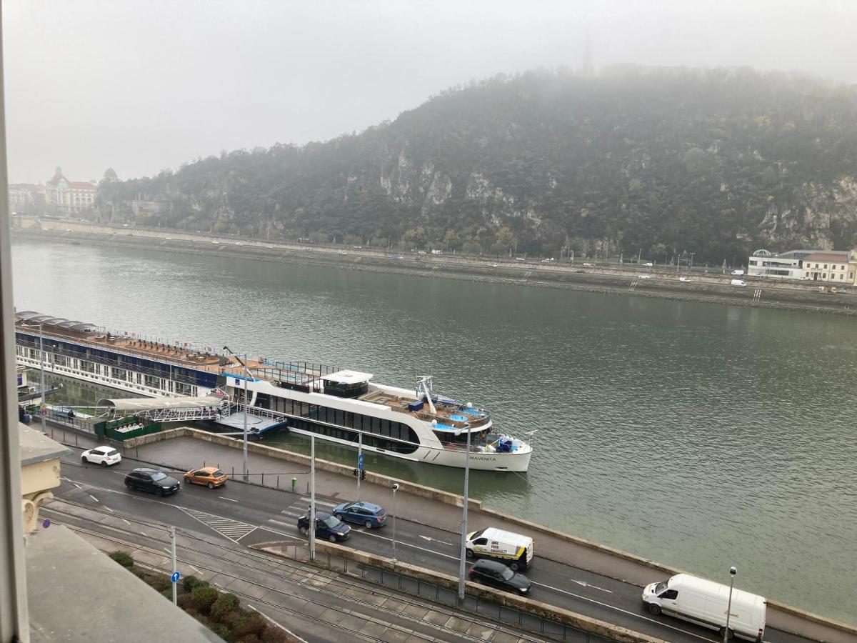 ブダペストDanube Viewアパートメント エクステリア 写真