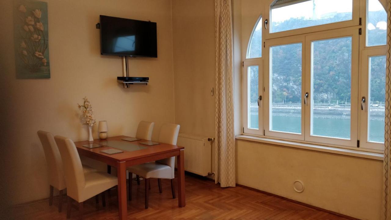 ブダペストDanube Viewアパートメント エクステリア 写真